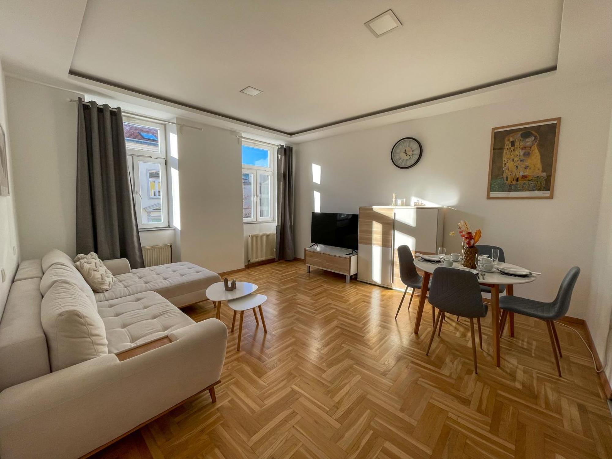 Schoene Eigentumswohnung Im 10 Bezirk Vienna Exterior photo